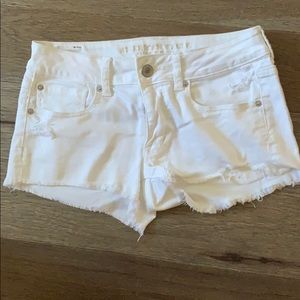 American Eagle White Stretch Jean Shorts